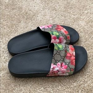 Gucci sandals